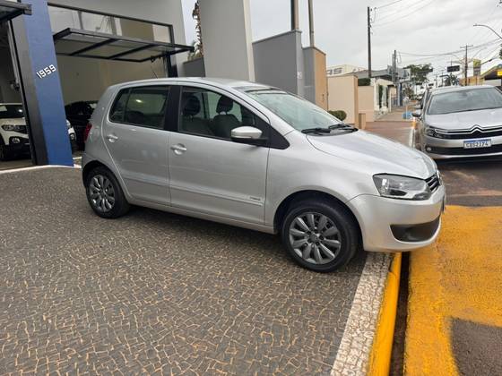 VOLKSWAGEN FOX 1.6 MI 8V FLEX 4P MANUAL